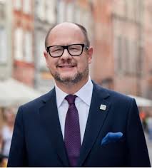 2380-pawel-adamowicz.jpg